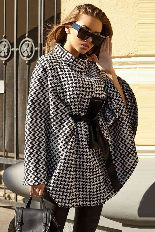 Stylish Plaid Poncho